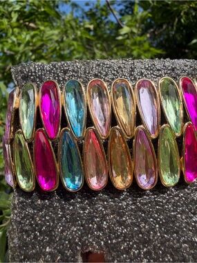 Multicolor Rhinestone Crystal Stretch Bracelet in Gold Tone - Women Jewelry